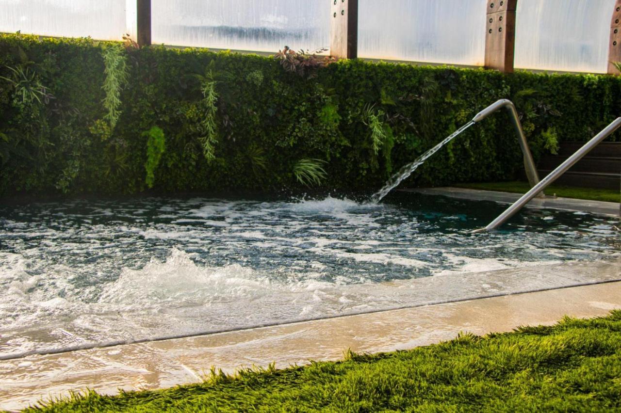 Well Hotel & Spa Maceira  Exterior photo